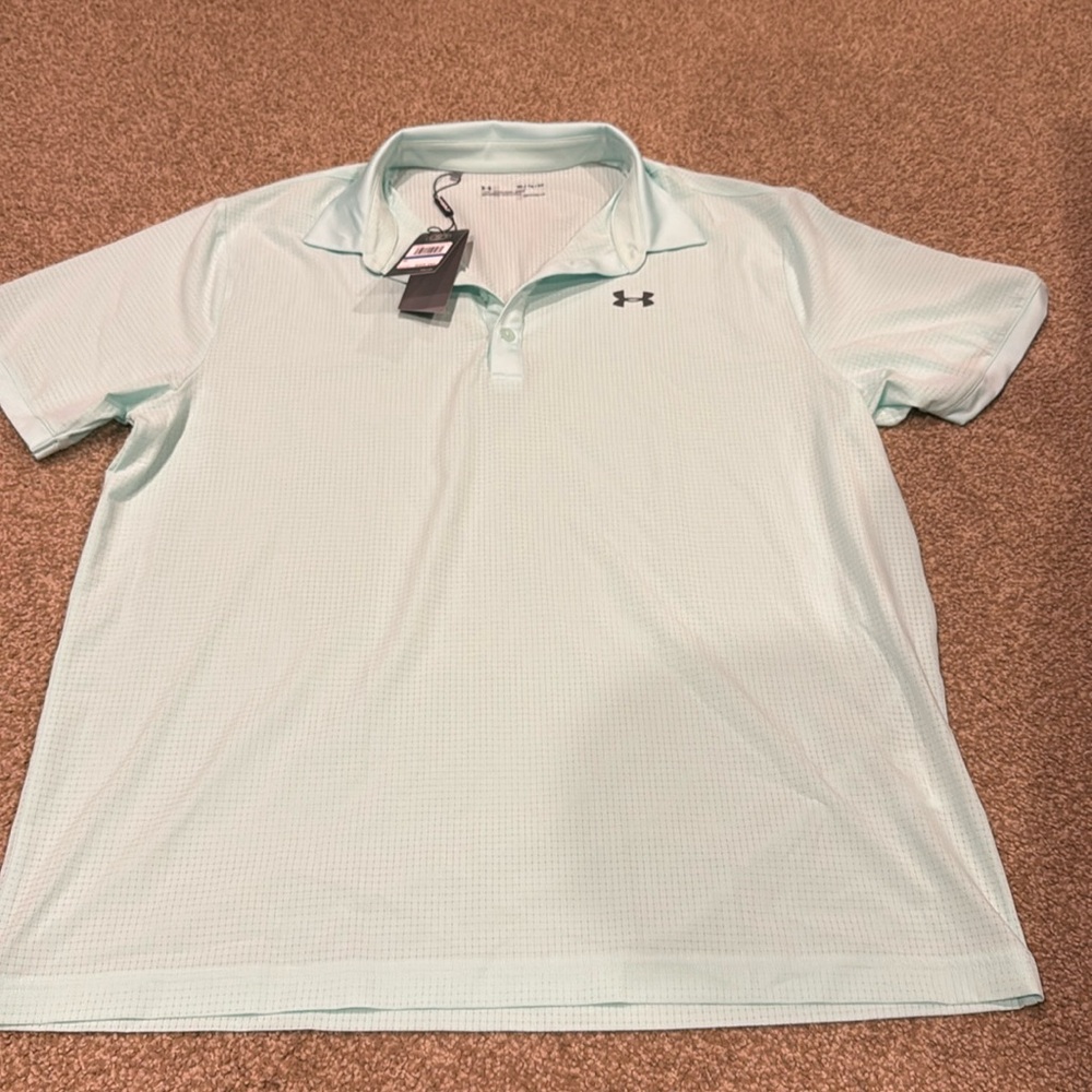 Nwt mens under Armour golf shirt